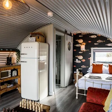 The Bee Pods * Rossnowlagh